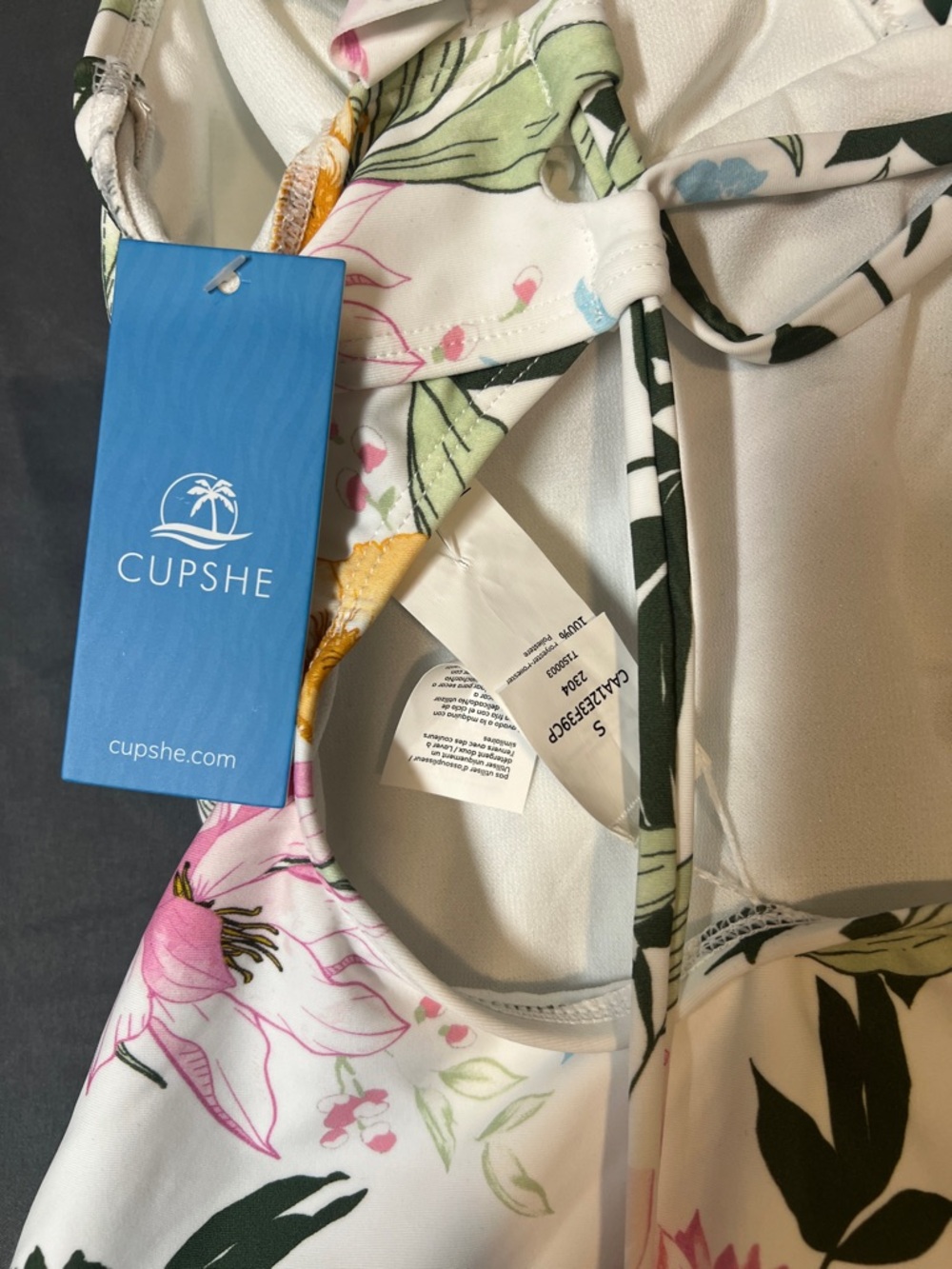 Cupshe White Floral Ruffle One-Piece Swimsuit - Picture 5 of 7